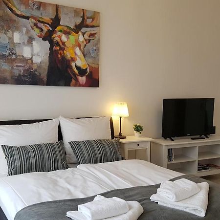 City Apartment, Good Location Берлин Экстерьер фото