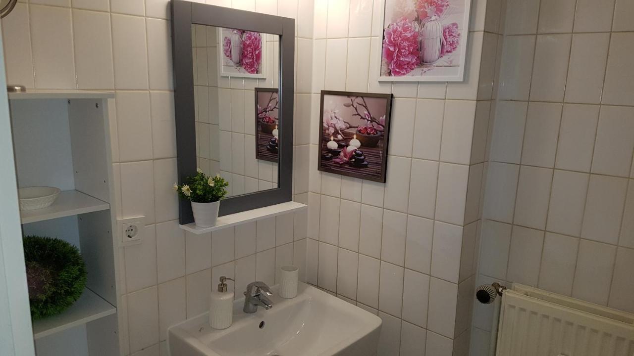 City Apartment, Good Location Берлин Экстерьер фото